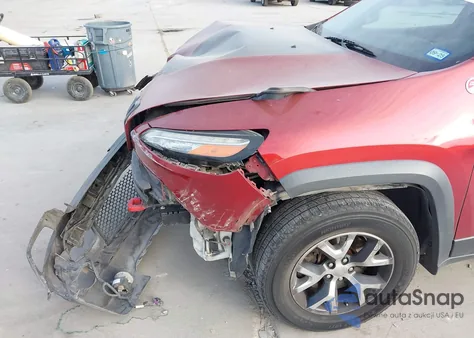 2017 Jeep Cherokee Trailhawk 4X4 из США, поврежденный, VIN 1C4PJMBB3HW528352